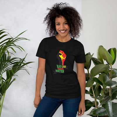 Black Lives Matter (fist) - T-Shirt